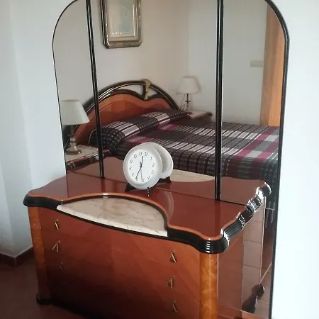 Atico En Rincon De La Victoria En La Costa Del Sol דירה